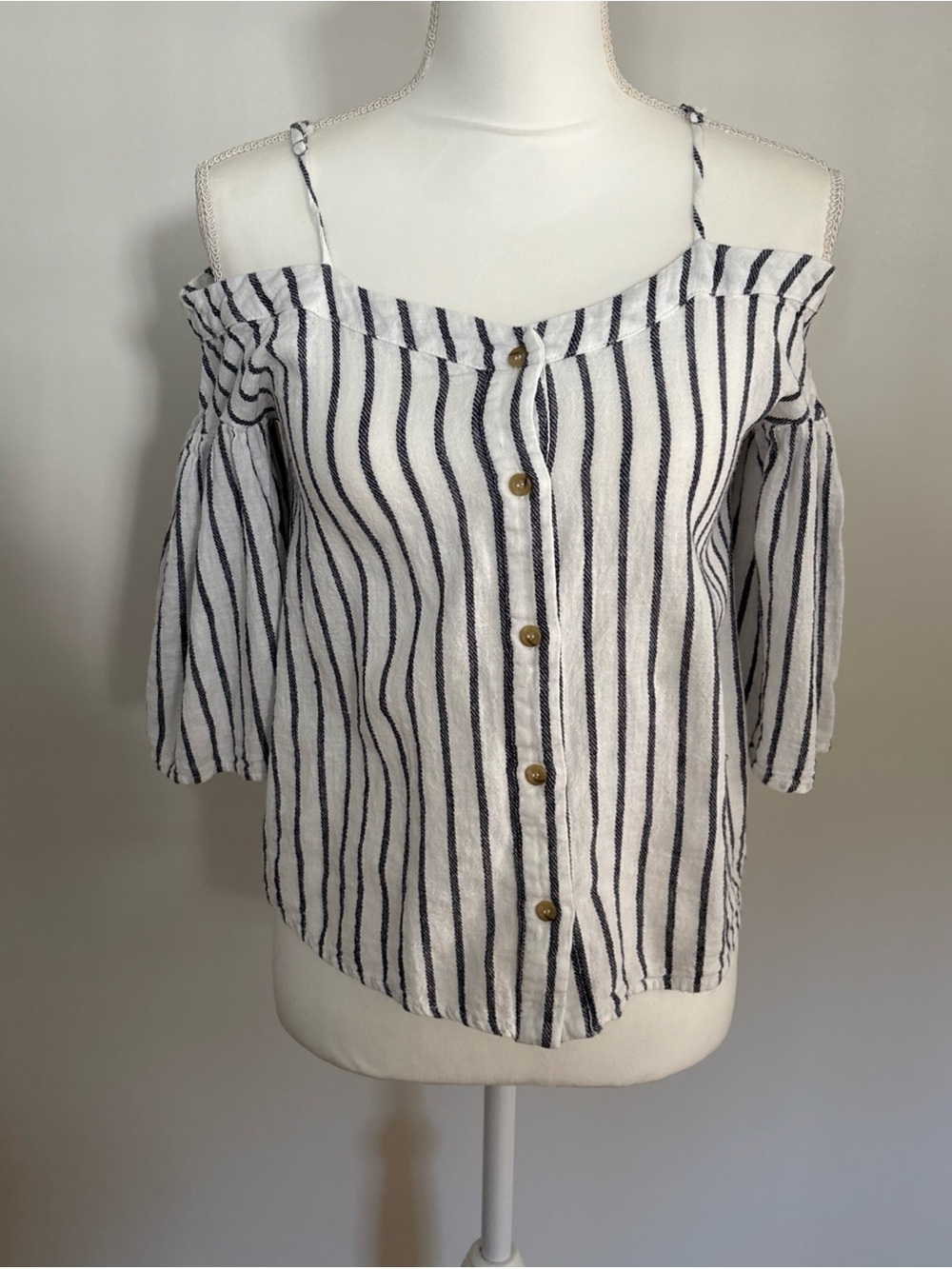 BP striped off-shoulder Black & White top w/spaghetti straps & drop sleeves XS